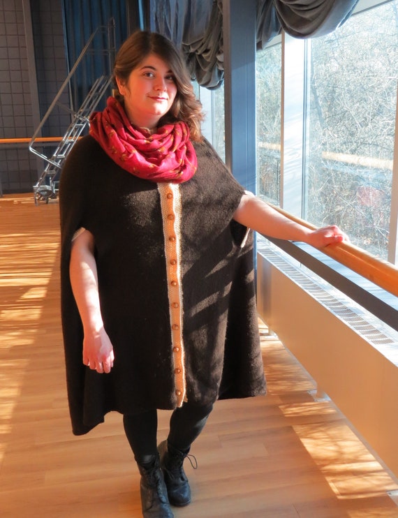 1960s brown cape/ 1960s chocolate wool cape/ vinta