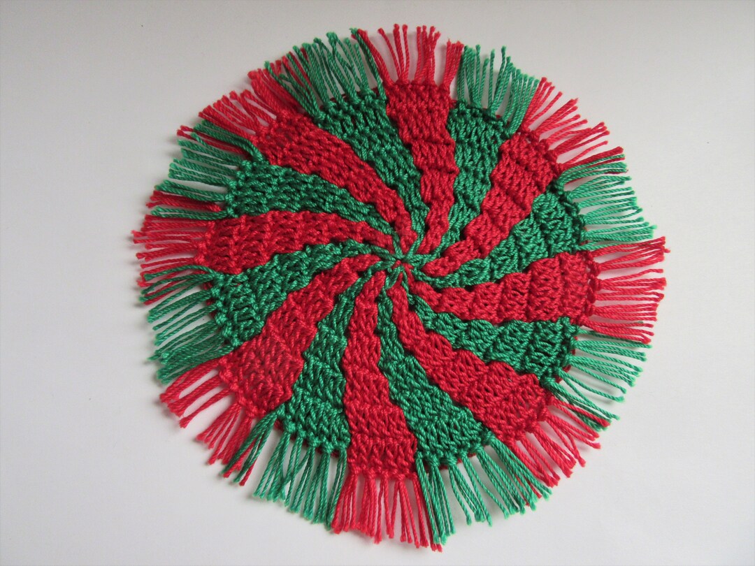 Miniature Handmade Crochet Rug Red/green, Dollhouse Rug Etsy