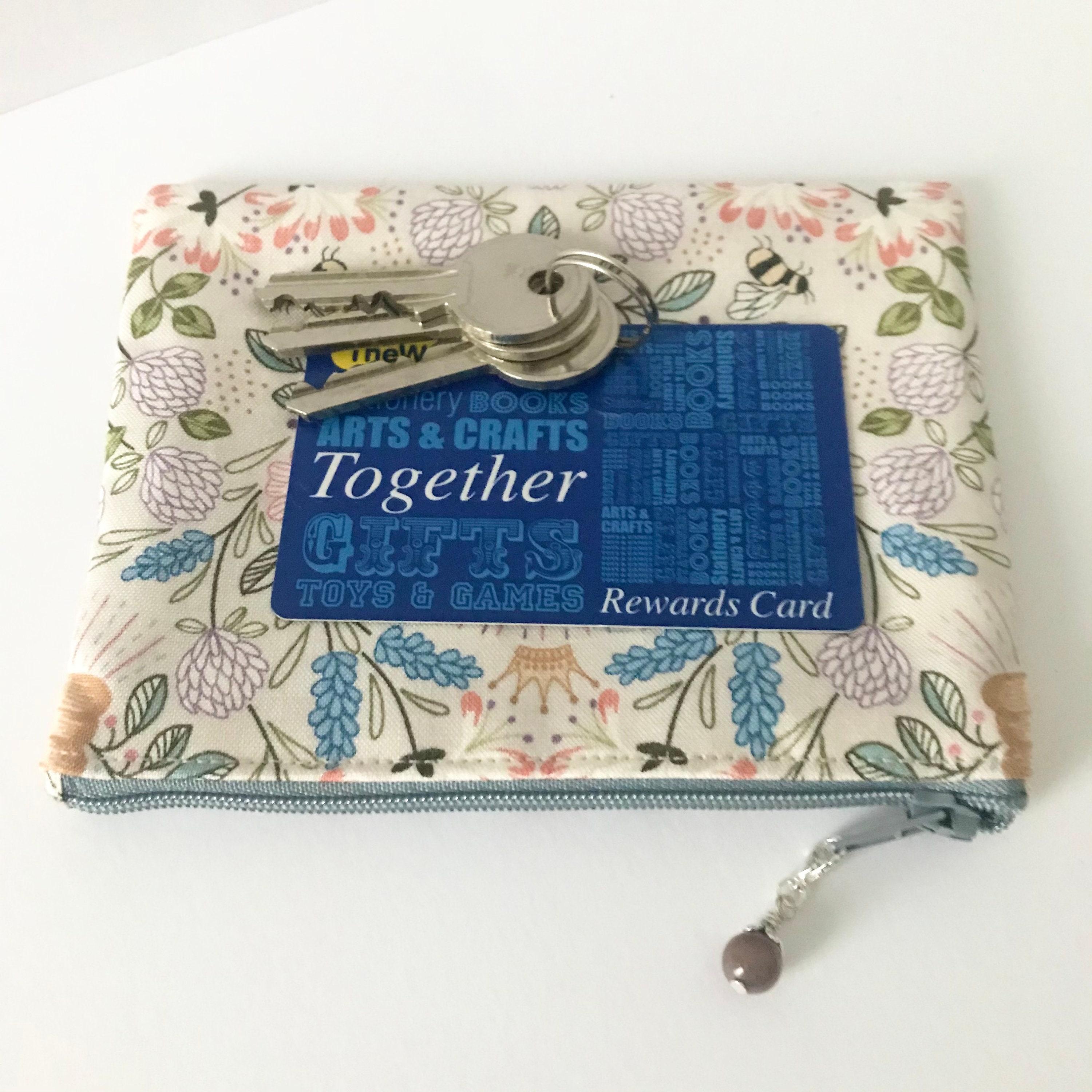 Coin purse & agate bead bees coin purse etsy coin purse Etsy Nederland