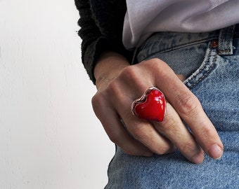 Red heart ring. Copper plated jewel with glass. Romantic gift for her. Handmade jewel