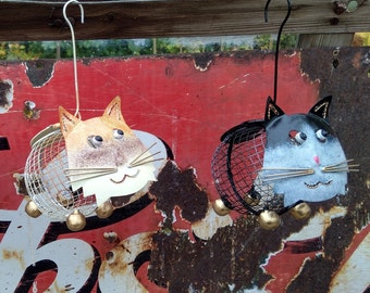 Handmade Cat Bird Feeder: Unique Garden Decor