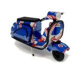 Recycled Tin Can Model - Lambretta Scooter Moped