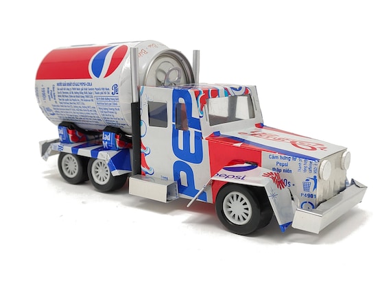 GARTON TOY CAMPANY製　PEPSI  COLAパッケージトラック Pepsi-1935-Mack-Freight-