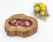 Bedside ring or trinket dish. Jewellery bowl dish tray. Natural oak wood. Mothering Sunday gift Wooden display dish. Red suede inlay