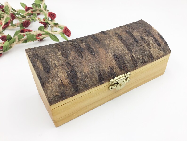 Trinket Treasure Chest Gift box Wooden jewelery box Birch wood Jewellery box Luxury wooden ring box Handmade Treasure chest Ring box