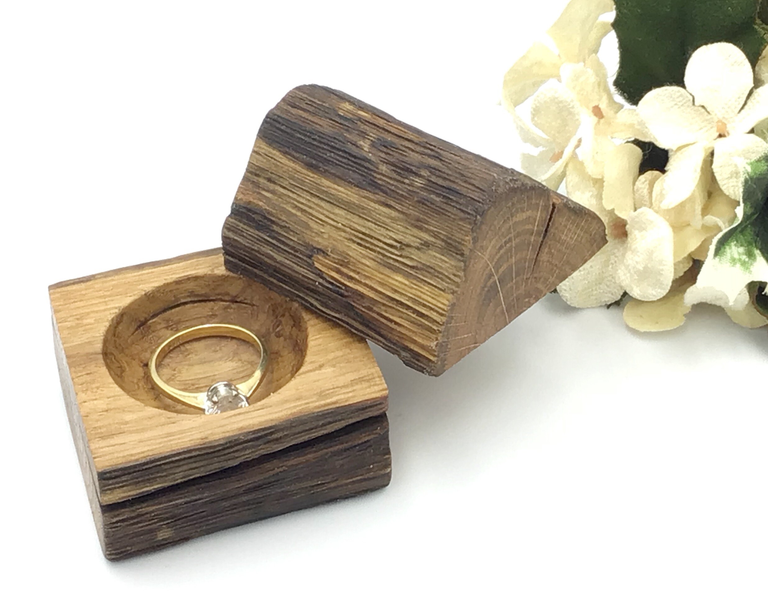 special ring box