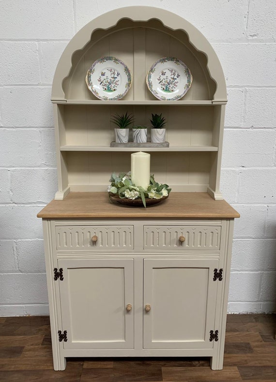 cream painted welsh dresser Large Shaker Style Painted Welsh Dresser, Drawers, Cupboard Base and 3  Shelf Display Top. Handmade in Any Size or Colour. Customisable