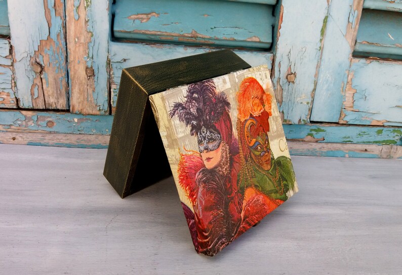 Carnival Box,Carnival Wooden Box,Carnival Jewelry Box,Masquerade Box,Vintage Carnival,Vintage Jewelry Box,Green Wood Box,Wooden Jewelry Box