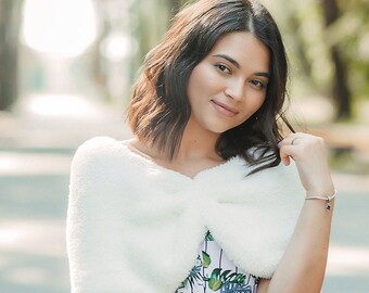Knit Bridal Cape | Mountain Elopement Cover-Up