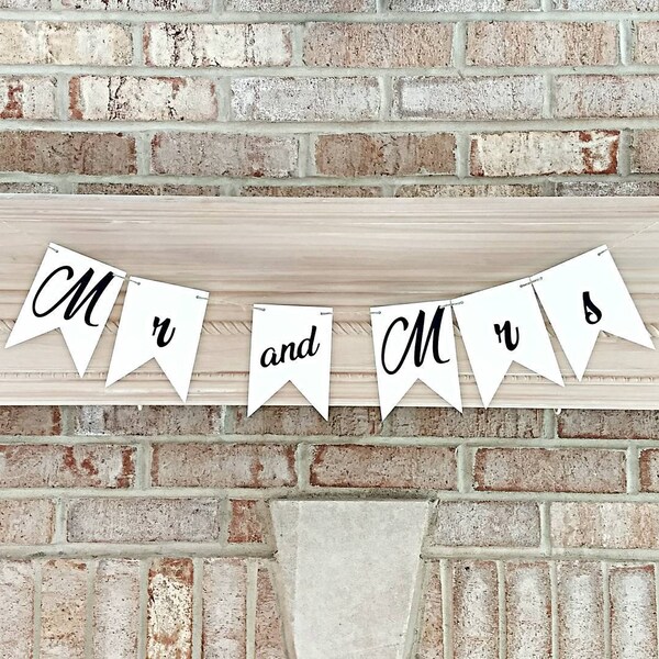 Mr and Mrs banner for wedding, banner for wedding reception, sweetheart table banner, Mr and Mrs garland, Mr and Mrs back of chair