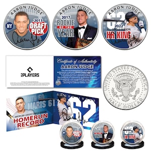 AARON JUDGE 62 Home Run Record JFK Kennedy Half Dollar 3 Münzenset mit Ständern und Zertifikat - Schneller kostenloser Versand in die USA