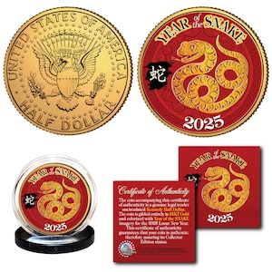 2025 Ano da SERPENTE Ano Novo Chinês Lunar Dinheiro da Sorte - Moeda de Meio Dólar JFK Banhada a Ouro 24K com suporte - Envio Rápido Vendedor dos EUA
