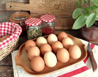 Vassoio portauova in ceramica per 12 uova. Portauova in gres