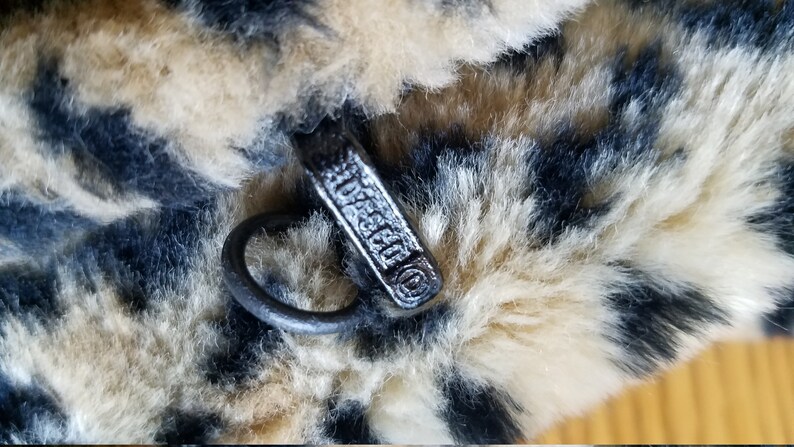 Leopard Print Women's Faux Fur Winter Coat Size M-L. Vintage Olympia Limited Inc. Made in the USA. image 7