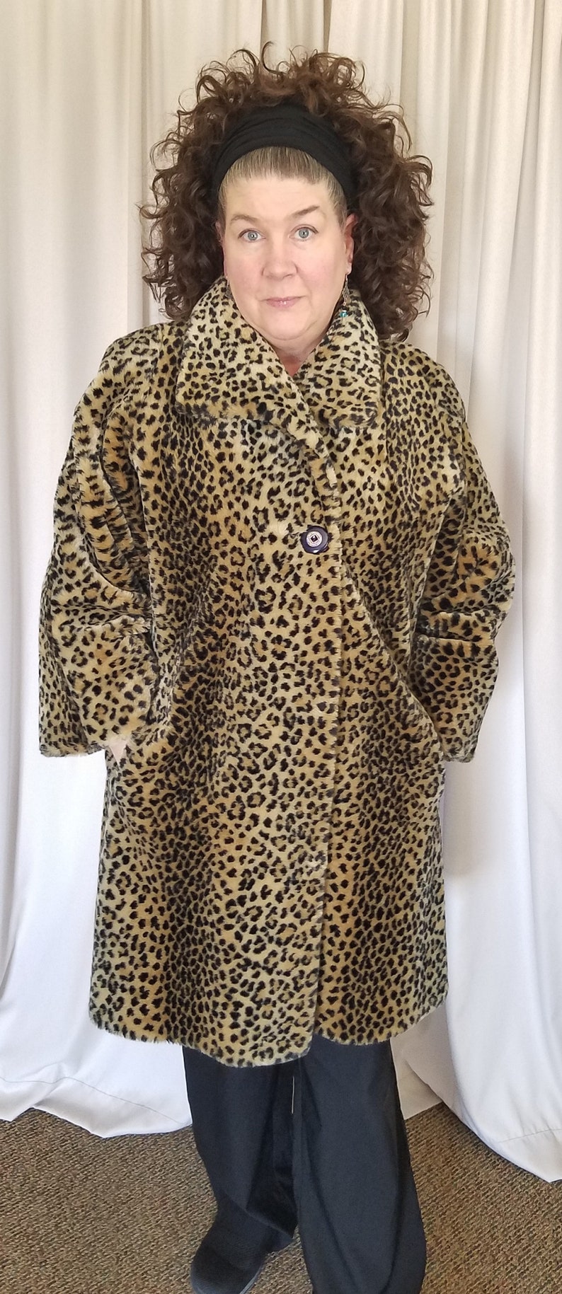 Leopard Print Women's Faux Fur Winter Coat Size M-L. Vintage Olympia Limited Inc. Made in the USA. image 4
