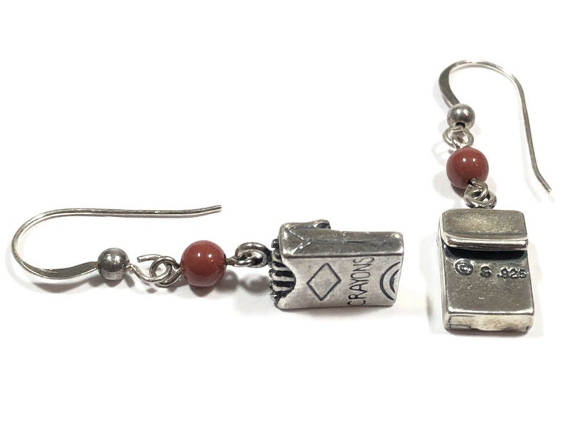 Beautiful Ladies Sterling Silver \u2018Crayons\u2019 Box Earrings