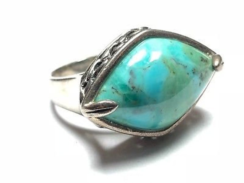 Size 8.25 Faux Turquoise Must See Beautiful Ladies Native Sterling Silver