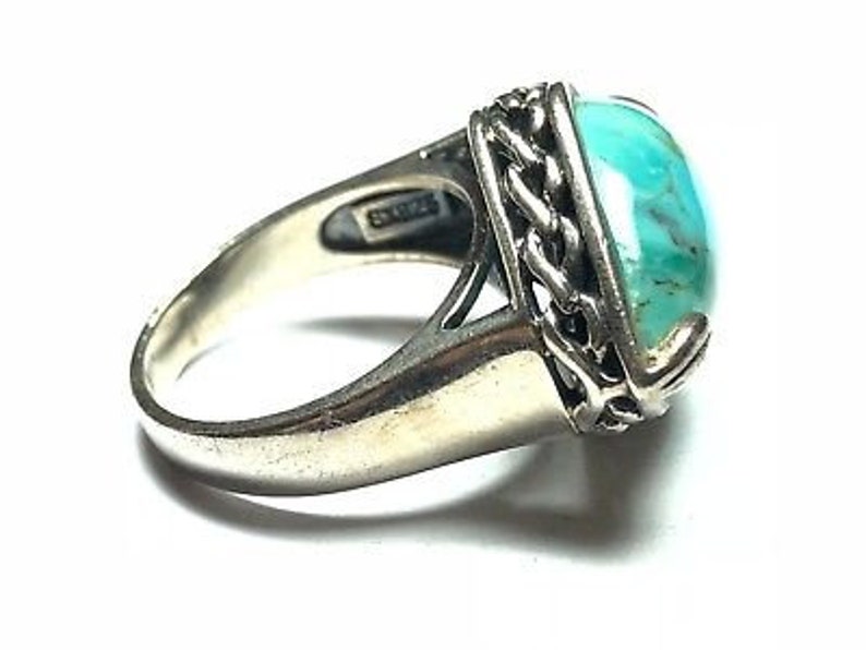 Size 8.25 Faux Turquoise Must See Beautiful Ladies Native Sterling Silver