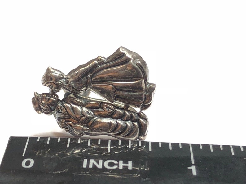 925 Sterling Silver Screwback Earrings Woman In Dress Kissing Man Hobo L@@K!