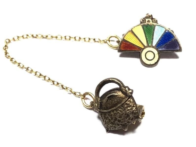 VTG Ladies Gold Vermeil Sterling Silver Rainbow Chinese Fan /& Pot Of Gold Pin