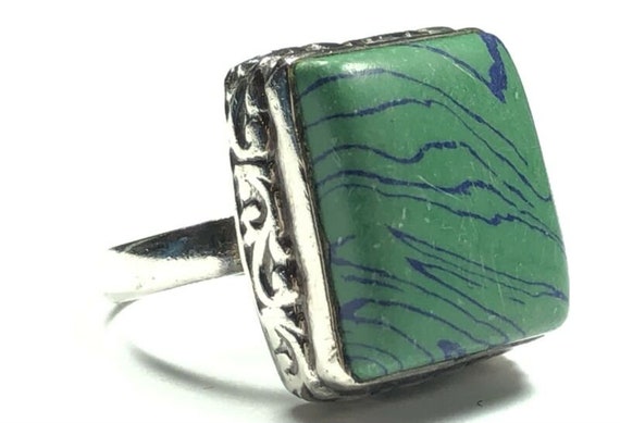 Large Beautiful Ladies Sterling Silver Turquoise Nugget Design Ring Size 6.75
