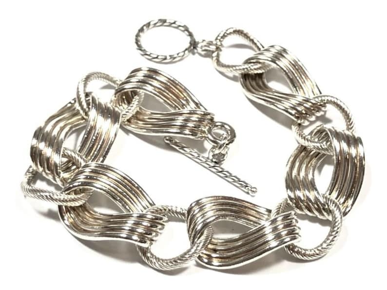Beautiful Ladies Sterling Silver Chunky Chain Link Bracelet
