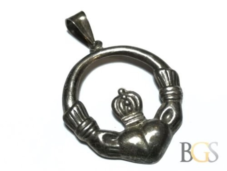Patina! Vintage .925 Sterling Silver Hands Holding Heart Necklace Pendant