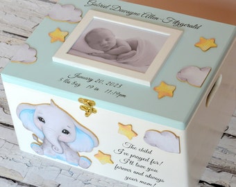 Baby aandenken doos, gepersonaliseerd cadeau voor pasgeboren babyjongen, doop geheugen doos, grote tijdcapsule, grote babydoos