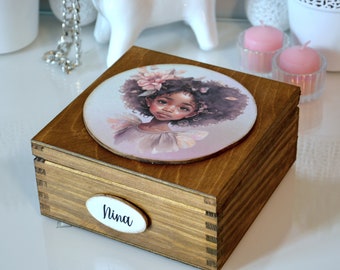 Personalised wooden fairy box for girl, birthday gift idea for girl, keepsake box, jewelry box, box with african american girl, fairy box