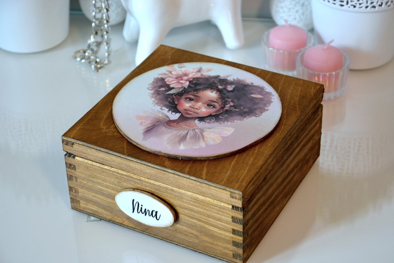 Personalised gift box for girl, birthday gift idea for girl, keepsake box, jewelry box, box with african american girl, fairy box zdjęcie 3