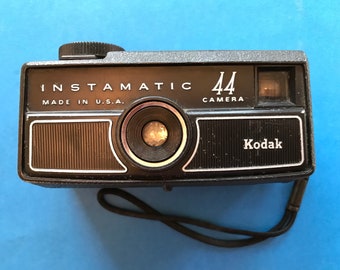 1969 Kodak Instamatic 44 Vintage Camera