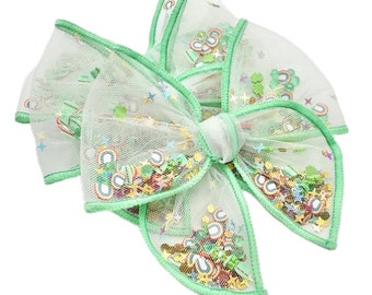 Girls St Patrick’s Day hair bows, shaker bows, clover bows, shamrock bows, st Patrick’s day outfit, lucky shirt, lucky bow, lucky hair bows