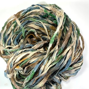 Fita de seda sari reciclada para chão de floresta, fita de 5 ou 10 jardas, joias, tecelagem, feltro, boho, envio rápido