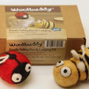 Kit, bijen, lieveheersbeestje, viltenset, cadeau, naaldvilten, vilten decor, wollen zwerver, handgemaakt, startpakket, knutselaccessoires, DIY Woolbuddy,