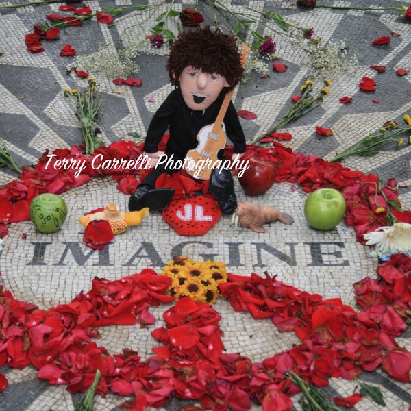 John Lennon Strawberry Fields