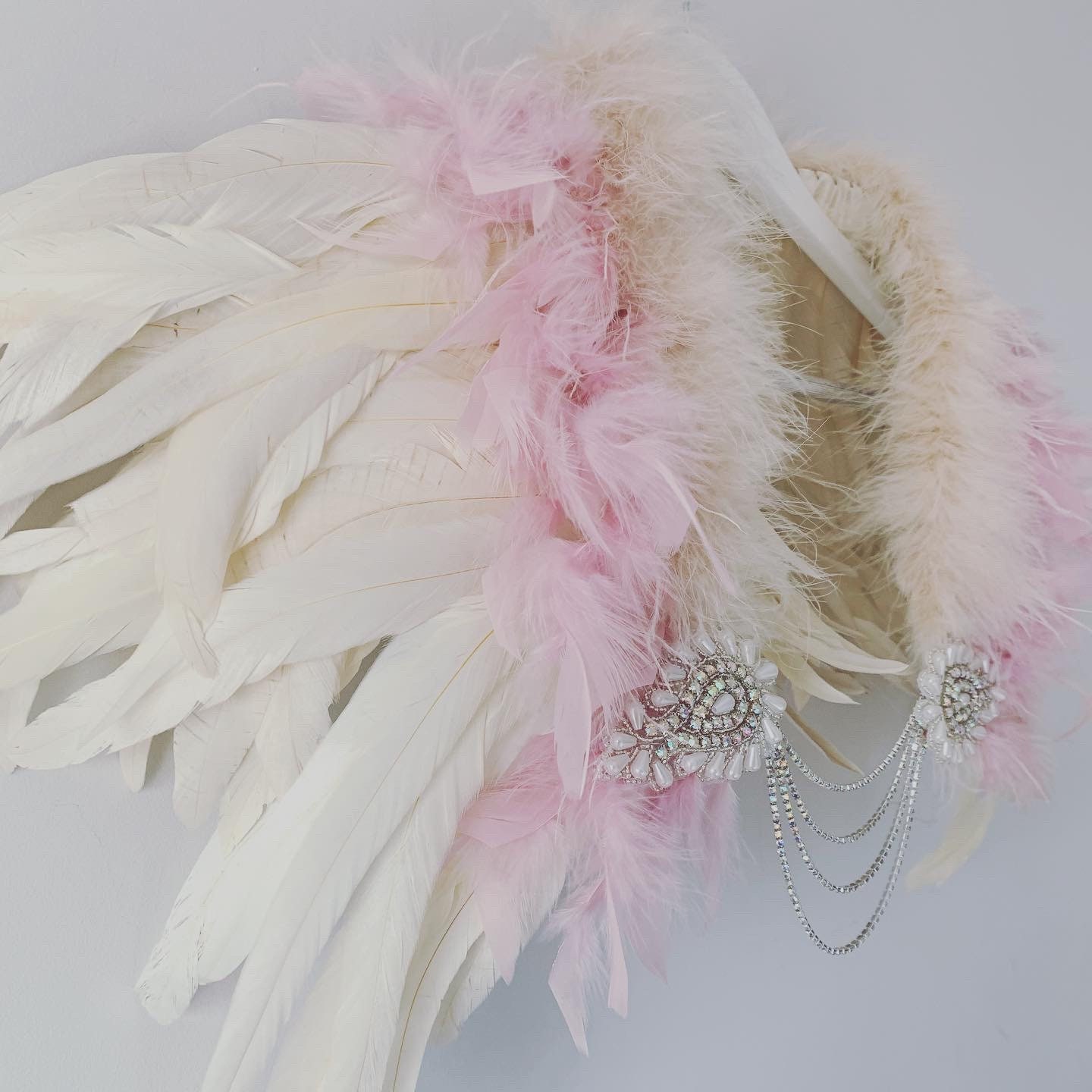 Off White and Dusky Pink Feather Festival Collar Festival - Etsy