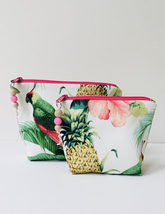 tommy bahama toiletry bag