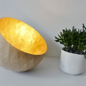 METEORE light, table lamp, kraft and gold, recycled kraft paper