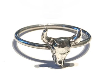 Sterling Silver Mini Cow Skull Ring Stackable, Cute Animal Buffalo Bison Horns Death Desert Bones Emo Gothic Punk Alternative Tattoo Cowboy