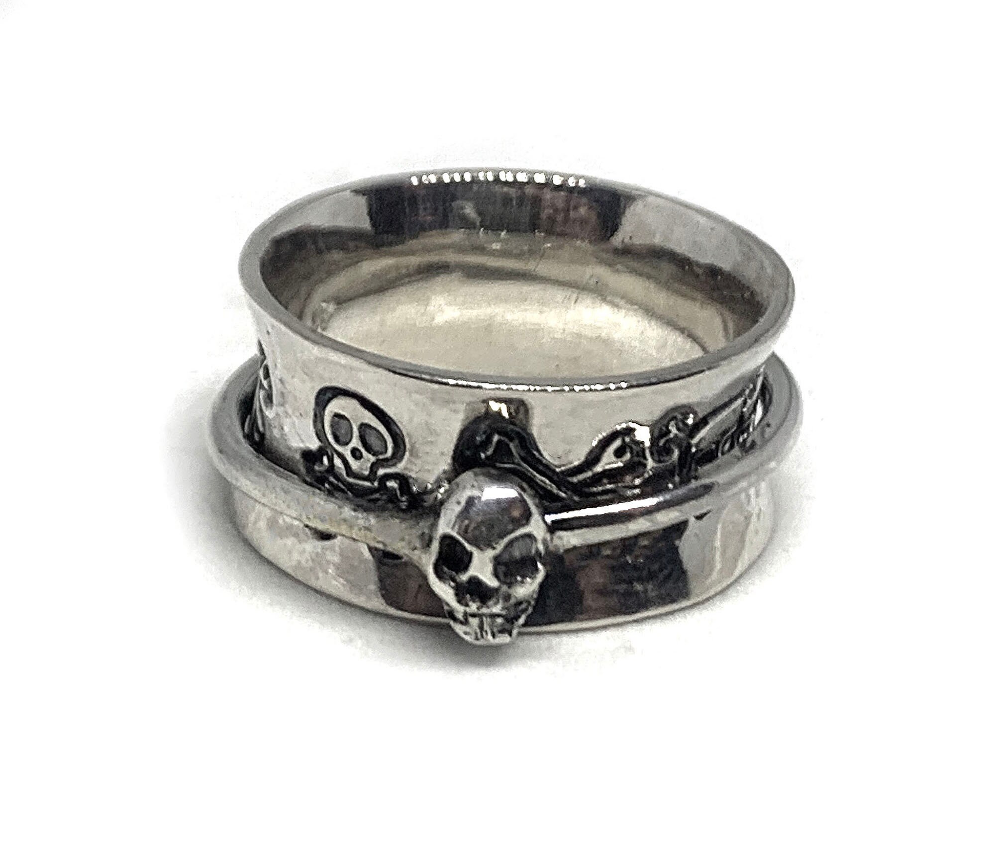 Secret Compartment Skull Ring Poison Ring Men's Women's Secret Stash Ring 