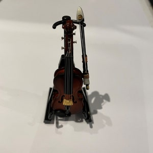 Dolls House Miniature Violin Stand For Music Room 1:12th Scale image 2