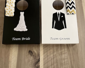 Mini Wedding cornhole game - Bean bag toss - garden game - Team Bride Team Groom - Personalised