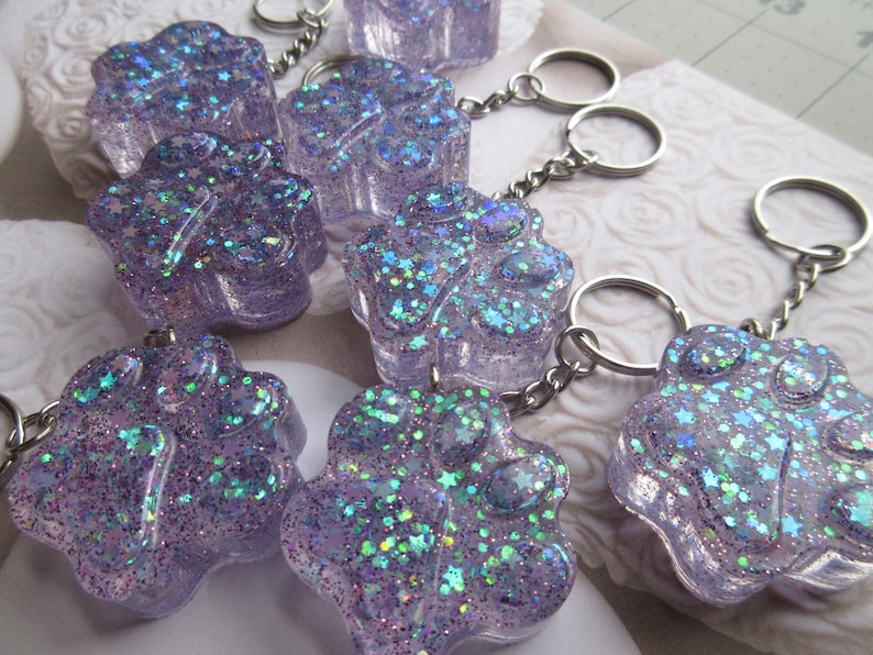 Purple glitter paw keychain medium