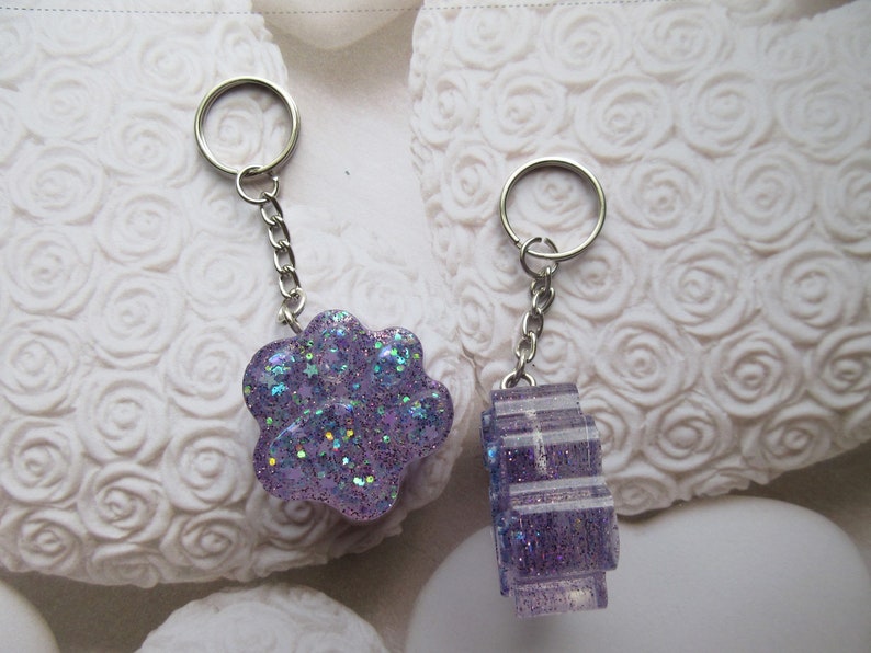 Purple glitter paw keychain medium