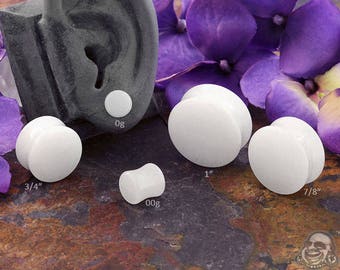 DF White jade plugs 2g (6mm), 0g (8mm), 00g (9.5mm), 7/16" (11mm), 12mm, 9/16" (14mm), 5/8" (16mm), 3/4" (19mm), 7/8" (22mm), 1" (25mm)