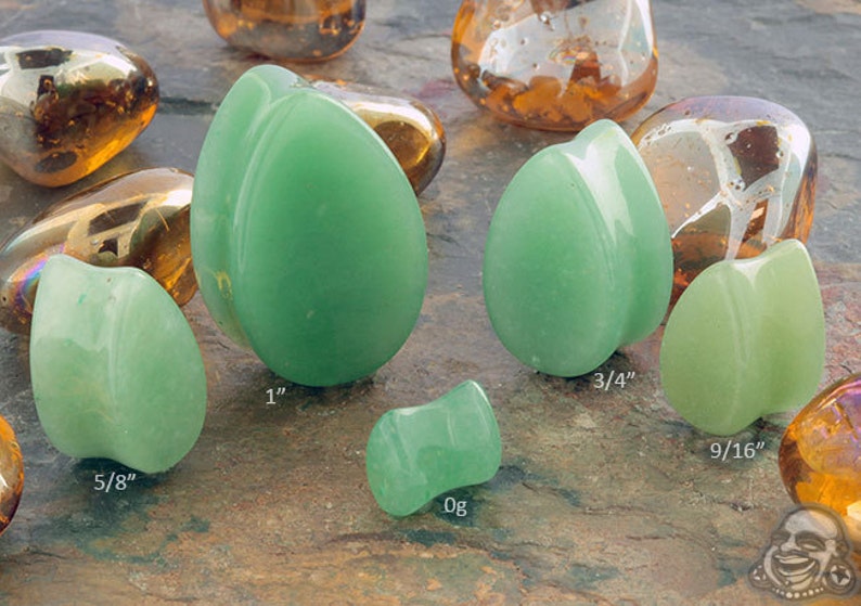 12mm 10mm 11mm 78 22mm 00g 8mm 14mm 19mm 916 34 716 16mm 25mm Green Aventurine Teardrop plugs 0g 1 58