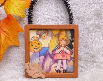 Scena Dolcetto o Scherzetto Ornamento di Halloween Decorazione Cornice in legno Materiali vintage fatti a mano