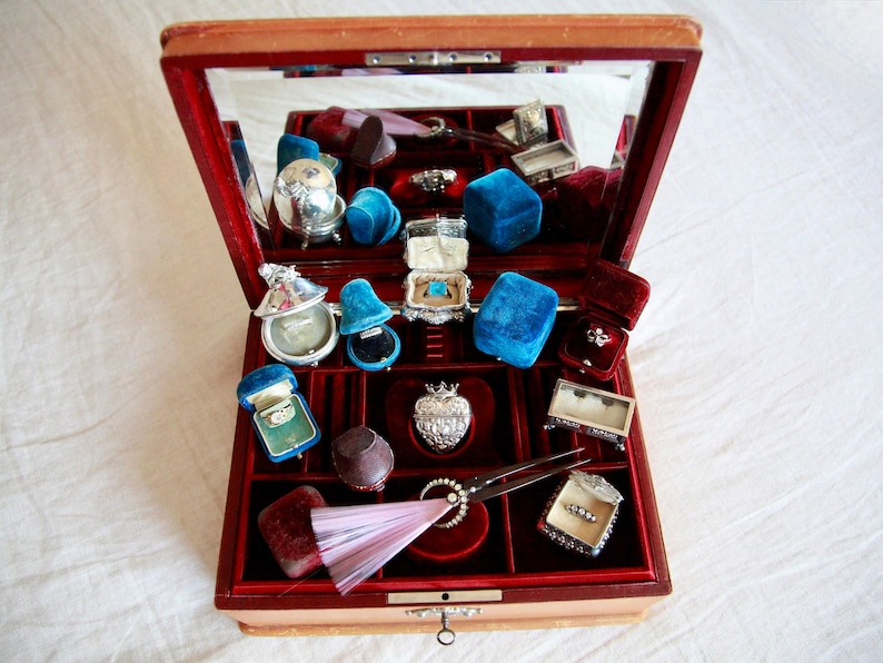 Antique Jewelry Box French Jewelry Box Vintage Jewelry Box Antique Travel Box Jewelry Case Leather Jewelry Box Jewelry Organizer image 2