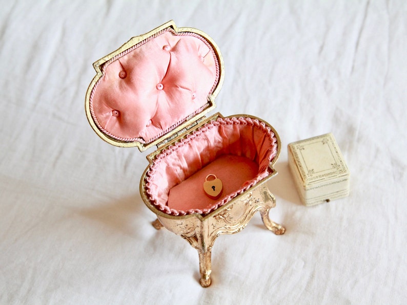 SOLD Antique Jewelry Box Pink Silk Tufted Jewelry Box French Etsy