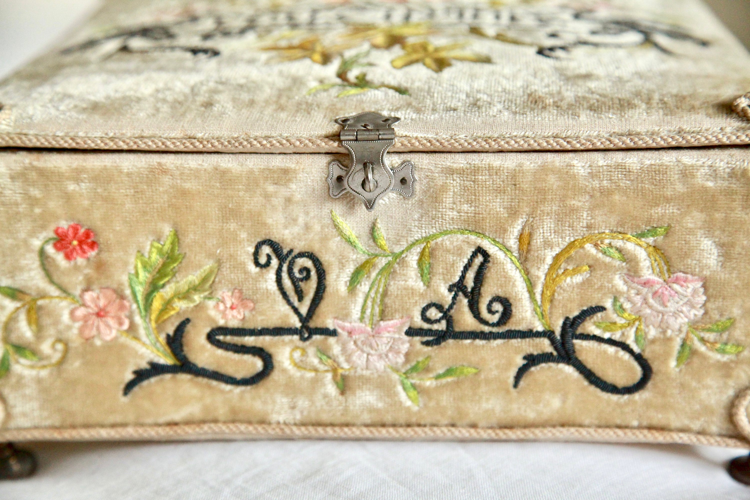 Antique Hand Embroidered Jewelry Box Bridal Keepsake Box Etsy